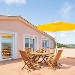 Vila Angel - *